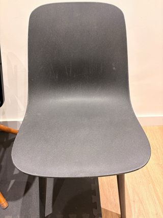 Silla IKEA ODGER Negra - muy buen estado