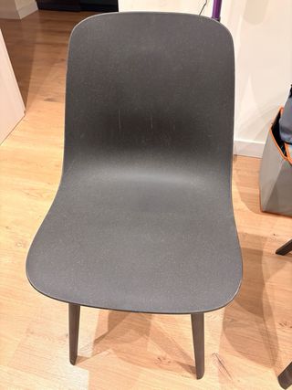 Silla IKEA ODGER Negra - muy buen estado