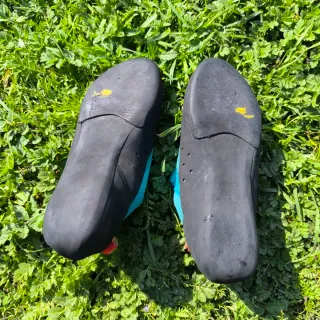 Simond pies de gato Vibram azul Talla 36