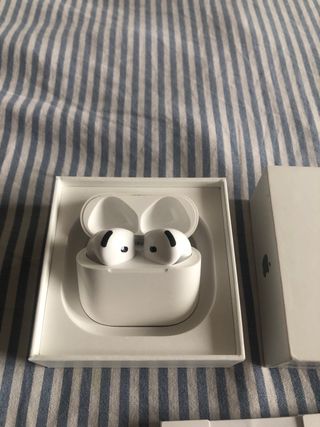 AirPods 4 ANC Apple Bianche
