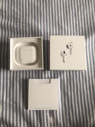 AirPods 4 ANC Apple Bianche