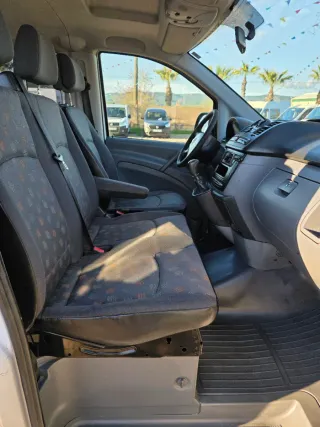 Mercedes-Benz Vito 2008 (9 plazas)