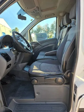 Mercedes-Benz Vito 2008 (9 plazas)
