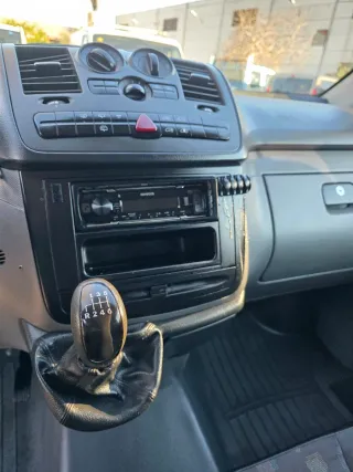 Mercedes-Benz Vito 2008 (9 plazas)