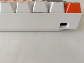 COMO NUEVO - Teclado mecánico