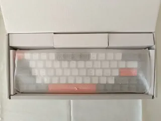 COMO NUEVO - Teclado mecánico