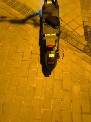 Patín Cecotec Bongo Z powuer 1300w de motor