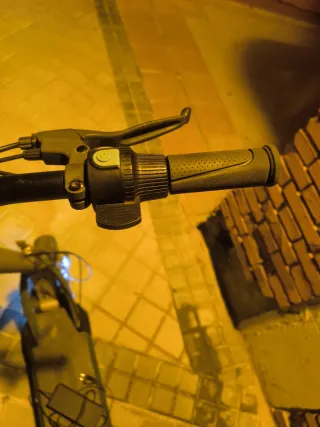 Patín Cecotec Bongo Z powuer 1300w de motor