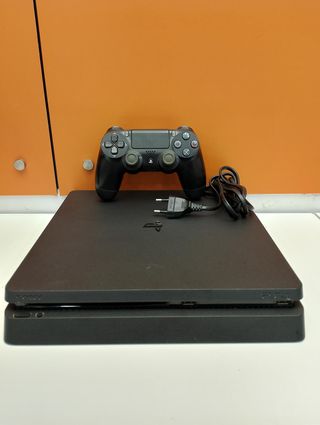 CONSOLA PS4 SLIM 500GB CON MANDO Y CABLES
