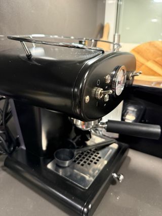 Cafetera Italiana Negra