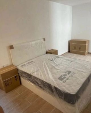 Liquidación:canapés y colchones armarios y sofas?