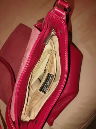 Bolso bandolera piel roja