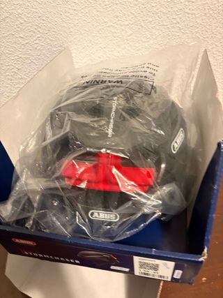 Casco abus stormchaser