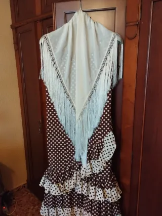 Traje de flamenca con flecos