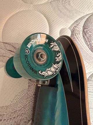 NUEVO Surfskate Carver Super Surfer