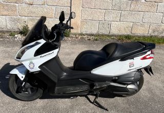 Kymco Super Dink 300i ABS Blanca
