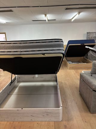 Canapés y colchones