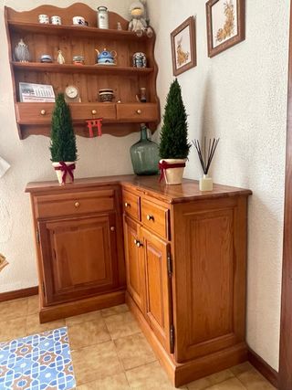 Mueble esquinero pino macizo con estantería