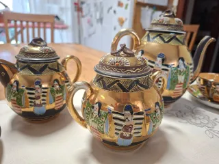 Juego de té Satsuma dorado