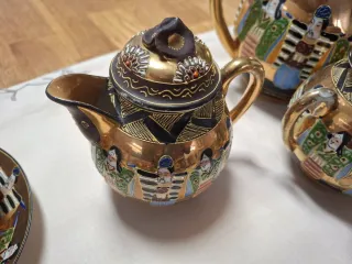 Juego de té Satsuma dorado