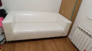 Sofá 2 plazas cuero blanco