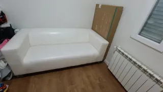 Sofá 2 plazas cuero blanco