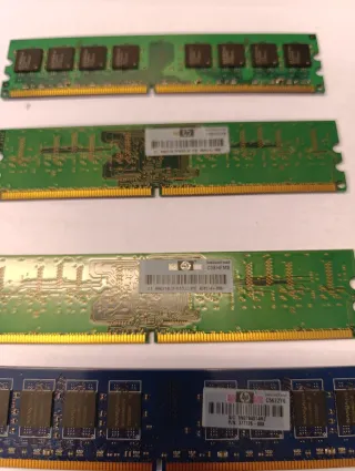 Memoria RAM Nanya 1GB DDR2 667MHz PC2-5300
