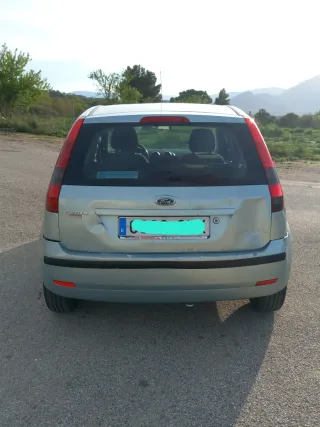 Ford Fiesta 2004