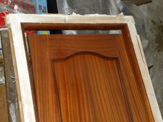 Puerta de interior nueva madera