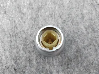 Pomo Renault laguna 3 gt aluminio