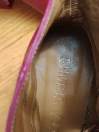 Botas Bimba y Lola rojas