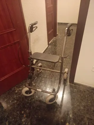 Andador con poco uso