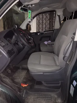 wolkswegen  trasporte T 5 2003