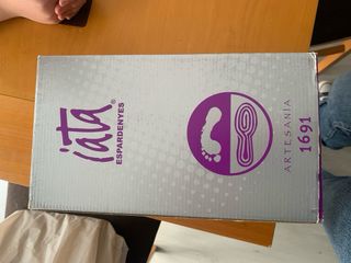 Alpargatas niña beige