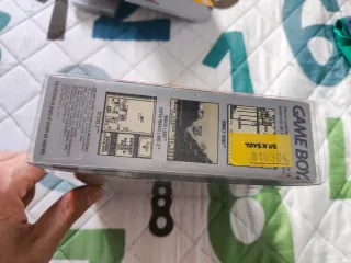 Nintendo Game Boy + Super Mario Land 2 con ticket