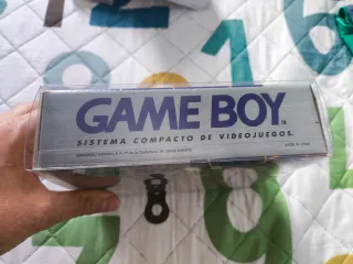 Nintendo Game Boy + Super Mario Land 2 con ticket