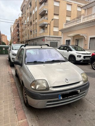 Renault Clio 1999