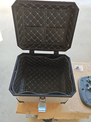 Baúl Trasero Moto Aluminio