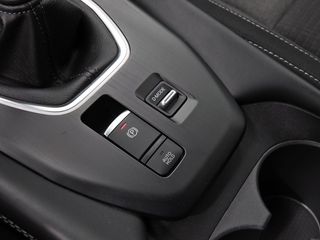 Nissan Qashqai DIG-T 103kW N-Connecta