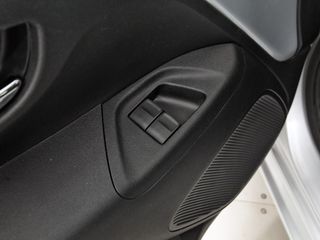 Peugeot 108 Allure VTi 52kW (72CV)