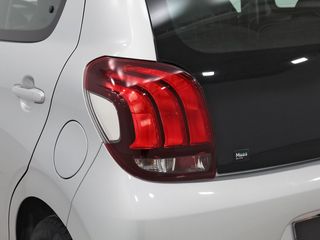 Peugeot 108 Allure VTi 52kW (72CV)