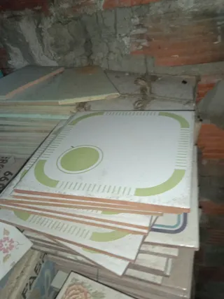 Azulejos antiguos decorados