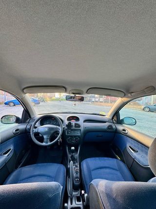 Peugeot 206 2002