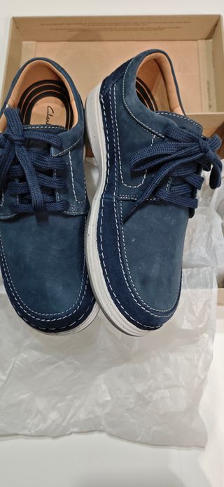 Zapatos Clarks Piel Azul n 39.5. Nuevos