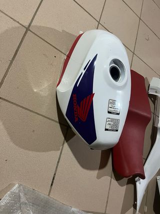 Despiece Honda NS1: Carenado, Asiento y Depósito