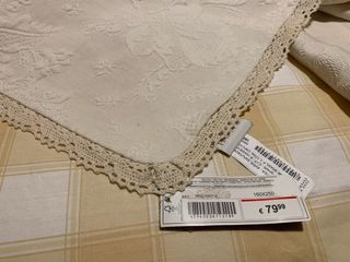 Colcha Zara floral blanca