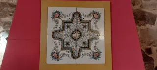 4 Azulejos muy antiguos decorativos