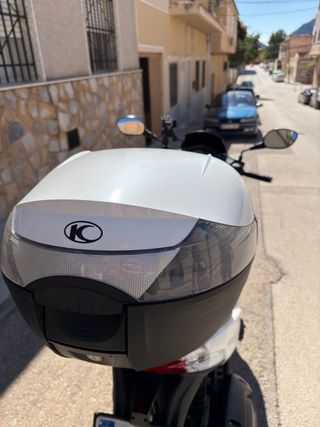 Kymco Agility City 125cc Gris/Blanco