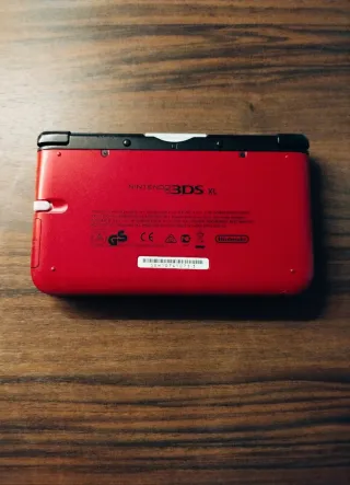 Nintendo 3DS XL Color Rojo Escarlata