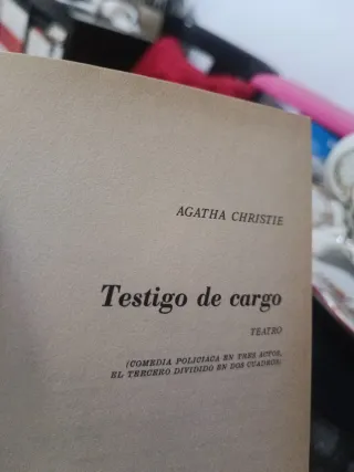 Novela, Testigos de cargó